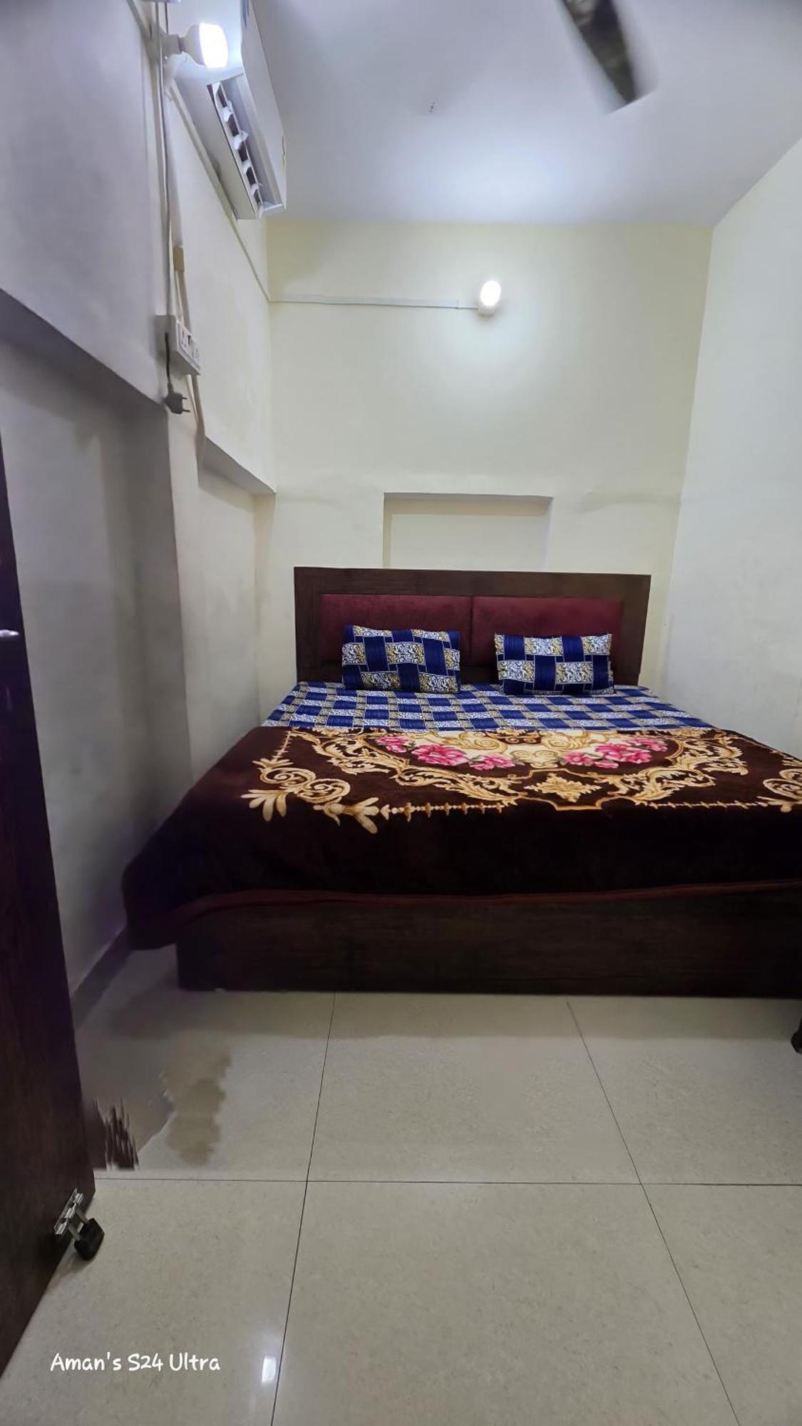 Ramlala Paying Guest House Stay Just 100M From Saryu Ghat, Ayodhya Eksteriør bilde