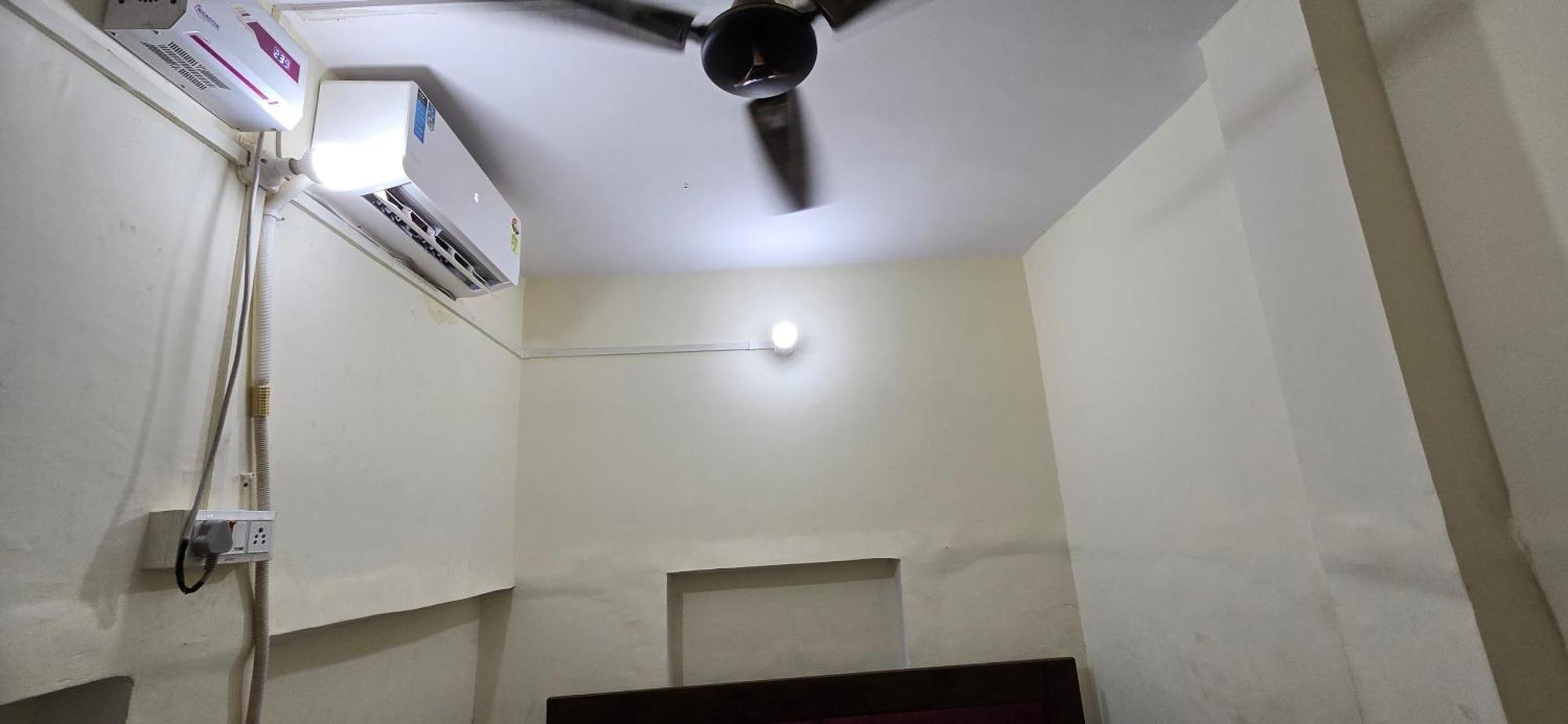 Ramlala Paying Guest House Stay Just 100M From Saryu Ghat, Ayodhya Eksteriør bilde