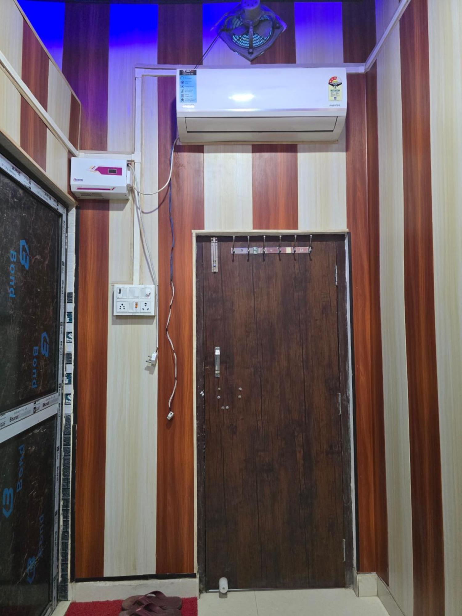 Ramlala Paying Guest House Stay Just 100M From Saryu Ghat, Ayodhya Eksteriør bilde